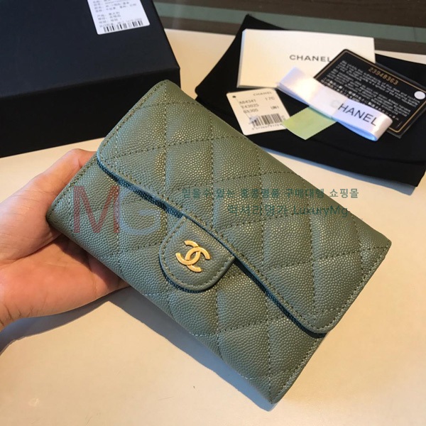 ��* ������ A3651880-A-7