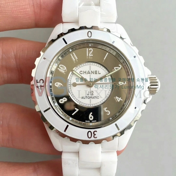  ð HD8061909