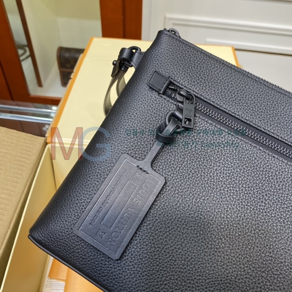 ̺ α׷ iPad Ŭġ M69837-A-1