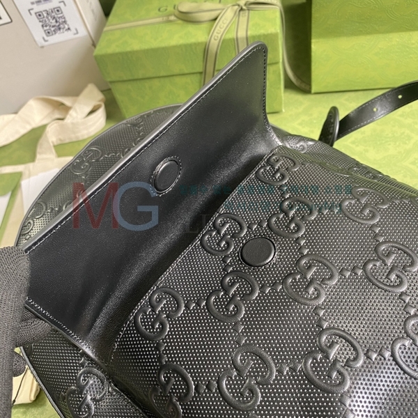  GG   658579-A-1