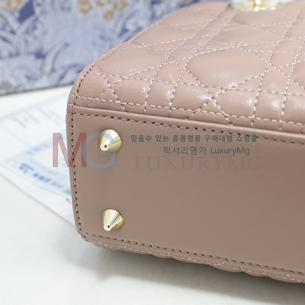  ̵ ̴ 20SS08527-A1-6