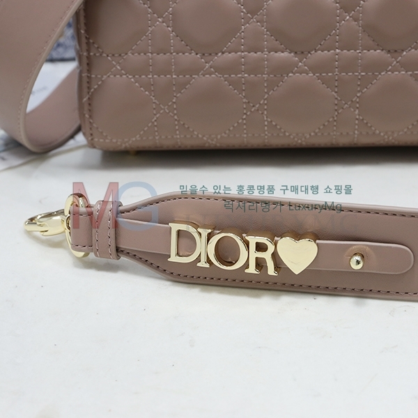  ̵ ̴ 20SS08527-A1-6