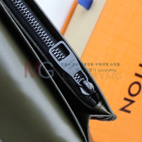 ̺   M80503-A-2