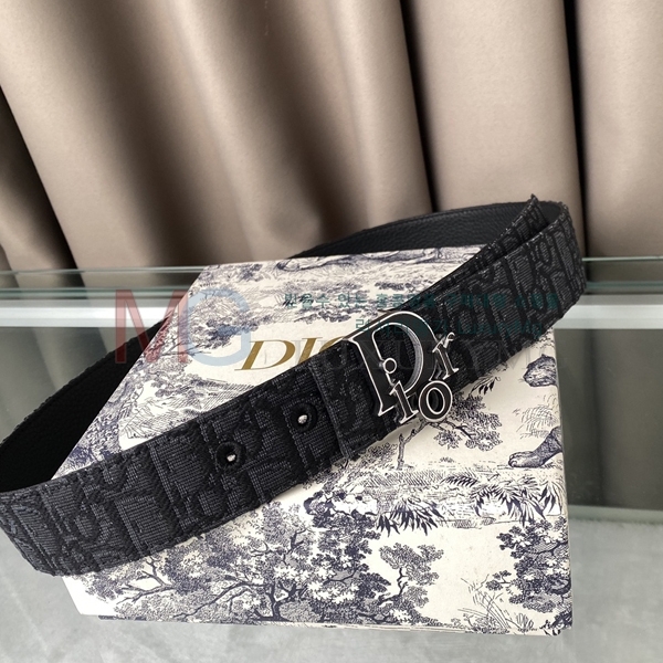   Ʈ DR688216-3 (3.5cm)