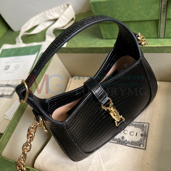    ̴ JACKIE1961  675799-A-1