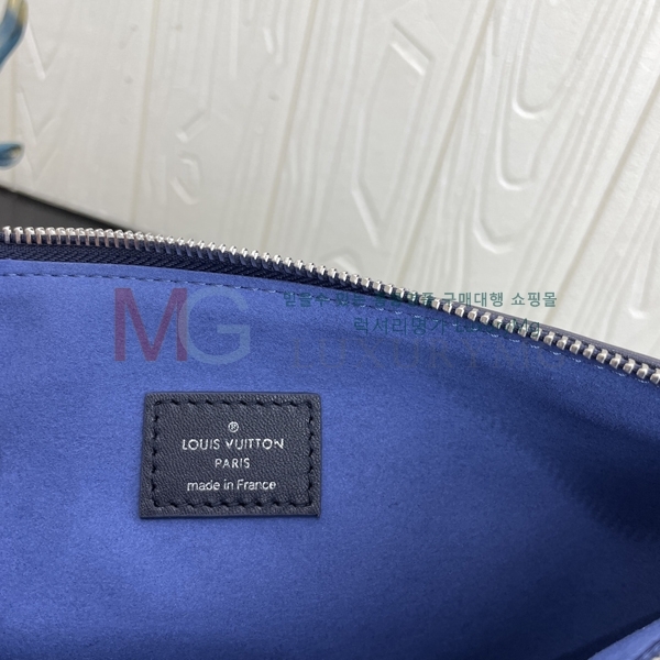 ̺  PM  M59990-A1-2