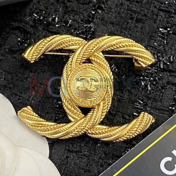 * ġ C22H854-8