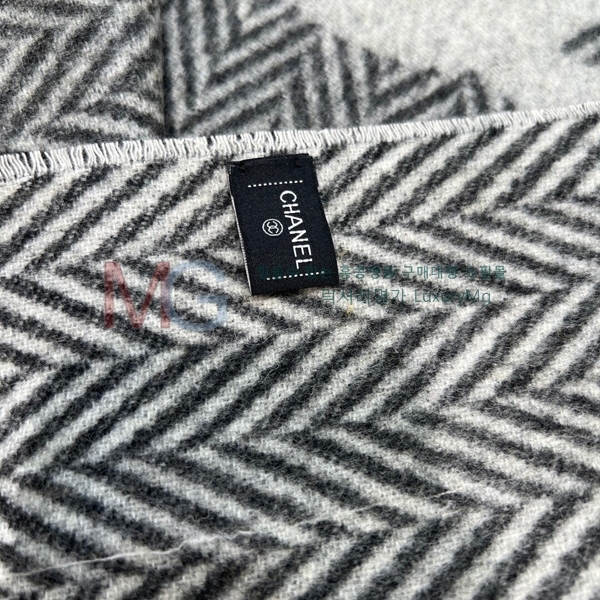 * ÷ CKUY5918-1