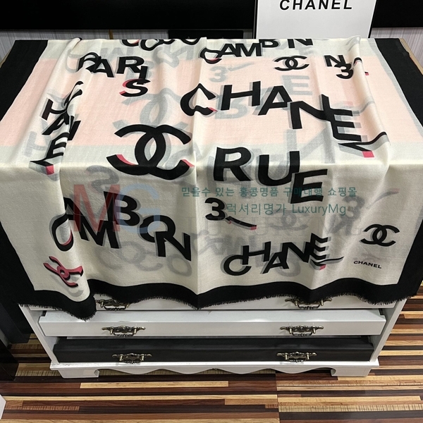 * ÷ CH687416-3