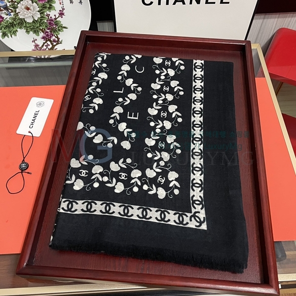 * ÷ CH687415-4