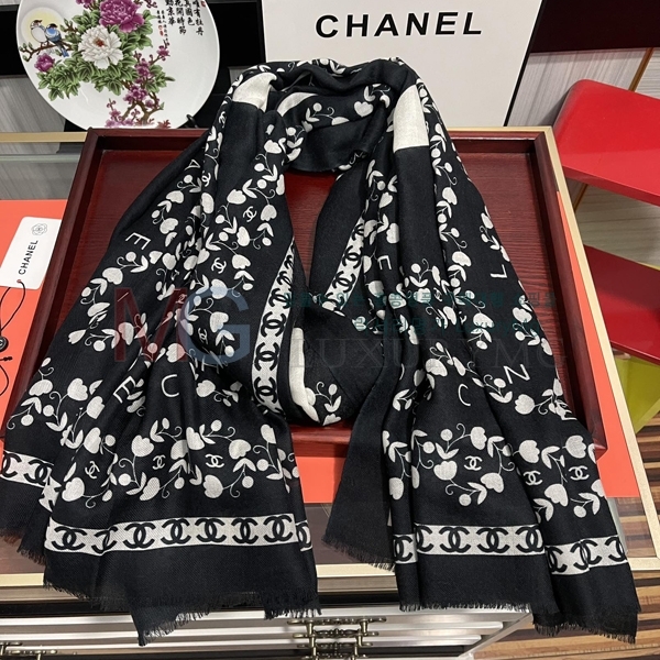* ÷ CH687415-4