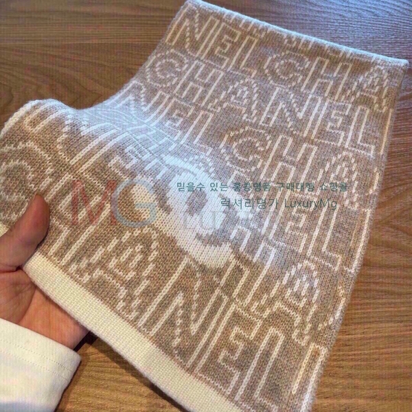 * ÷ CH687411-1