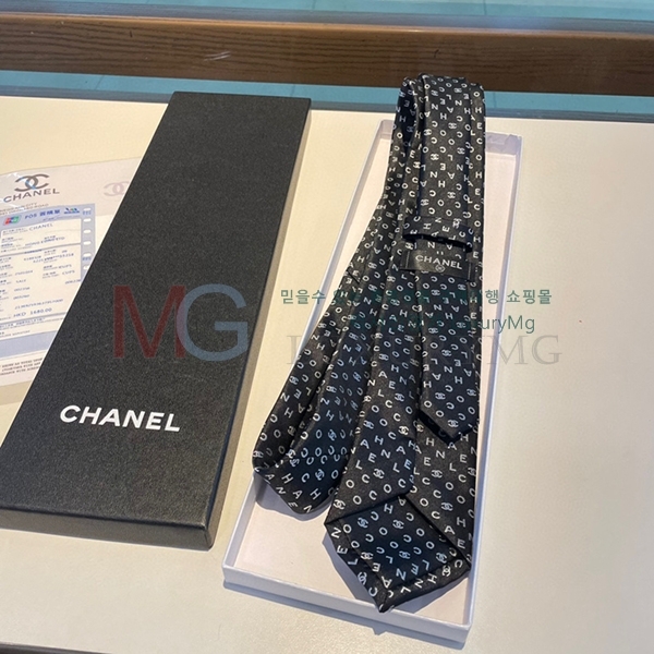 * Ÿ CHN260131-2