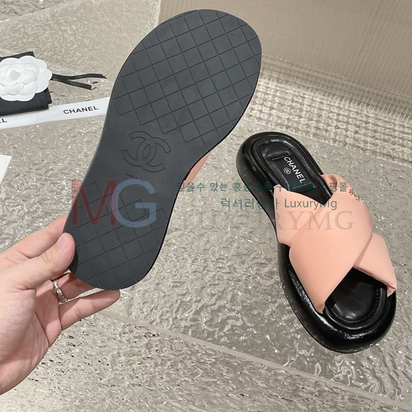*   FN688053