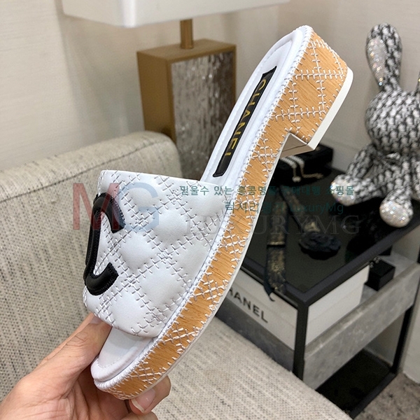 *   KP305111