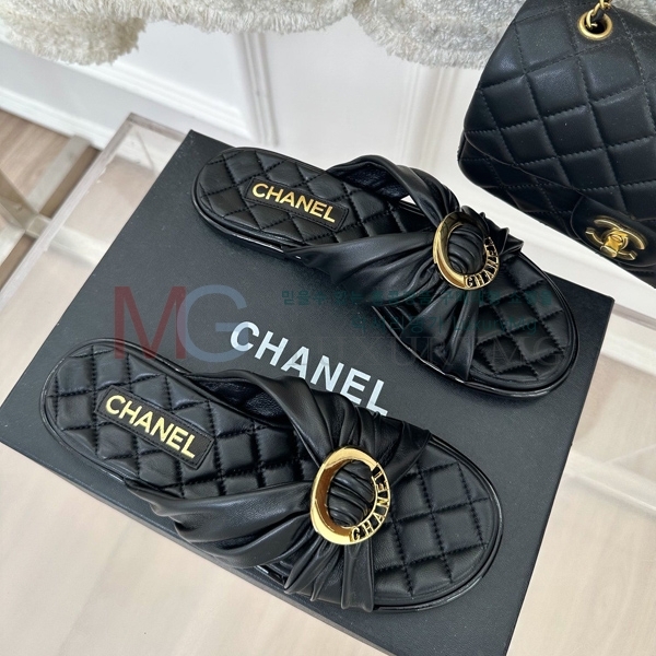 *   CHA55067