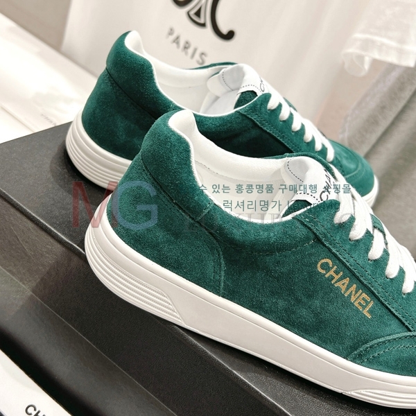 *  Ŀ CH692720-4