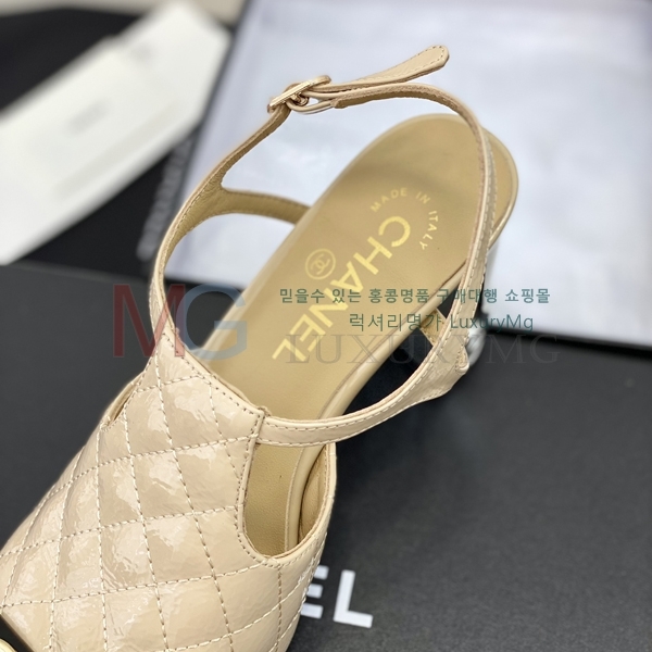 *   CH602281