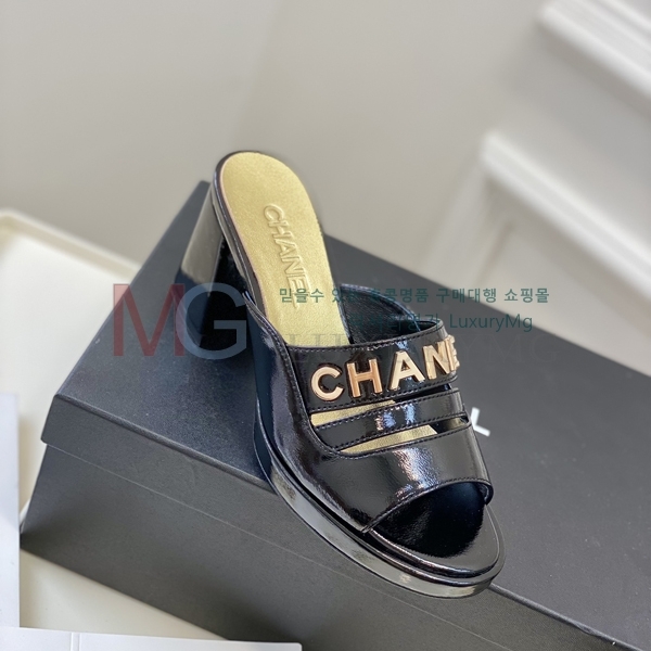 *   CH602282-2