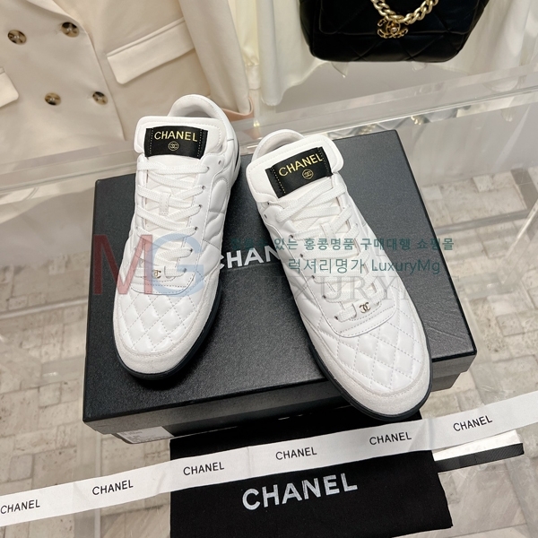*   CH367132-1