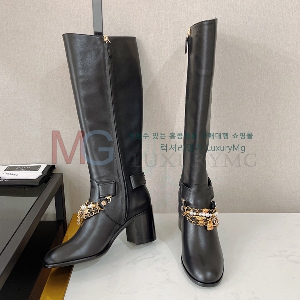 *   MZ660515-3