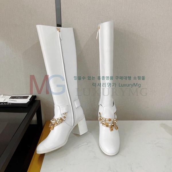 *   MZ660515-1
