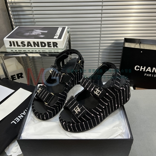 *   CC60123-7