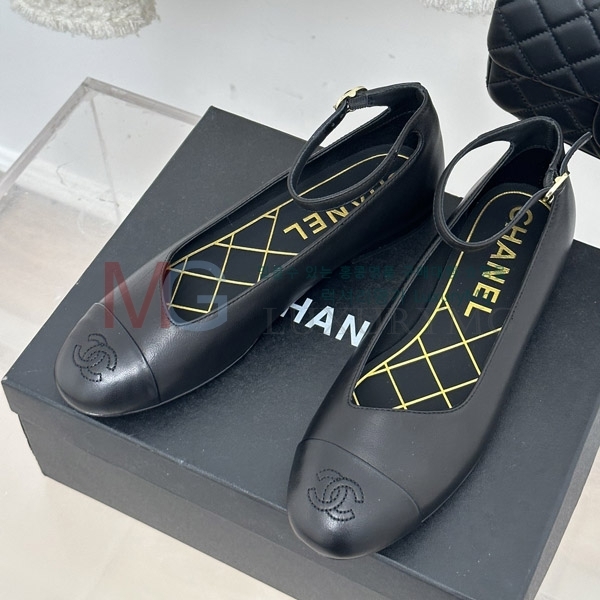 *  ÷ CH688225-1