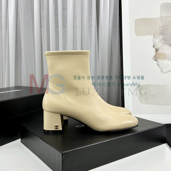 * Ŭ  MZ308074-2