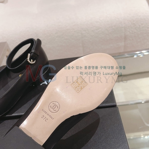 *  ÷ 32YC5031-2