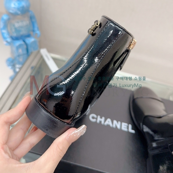 * Ŭ  TA559905-2