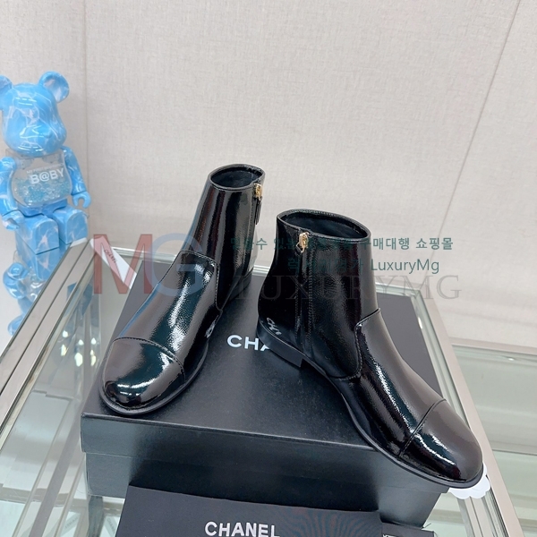 * Ŭ  TA559905-2