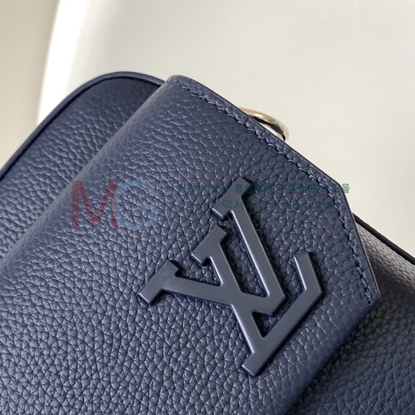 ̺ Ʈ ޽  M22611