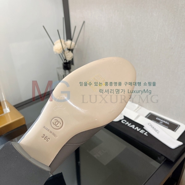 *  AB806641-6