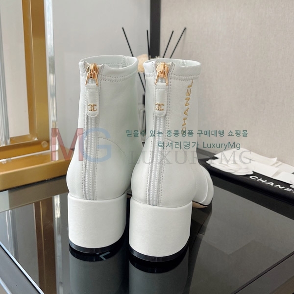 *  AB806641-3