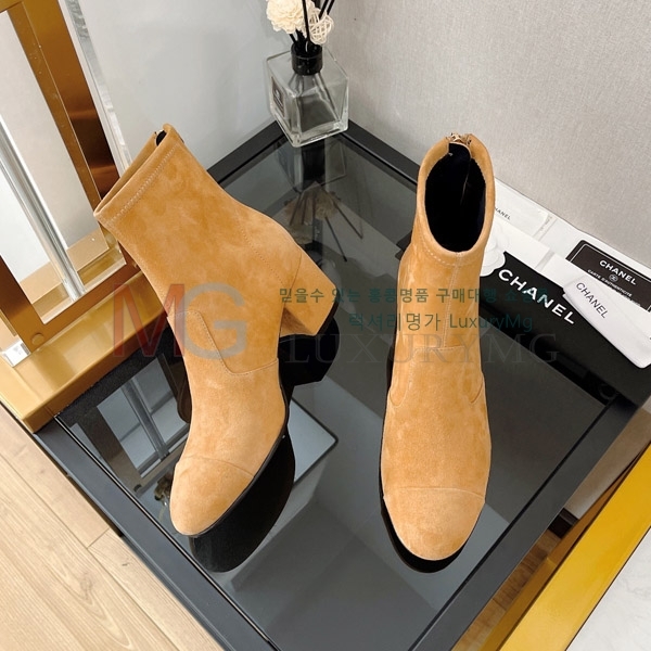 *  AB806641-1
