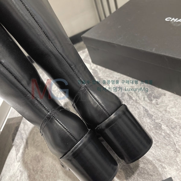 *  OP565412-1