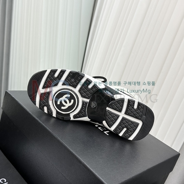 * 轺 Ŀ CA928854-3