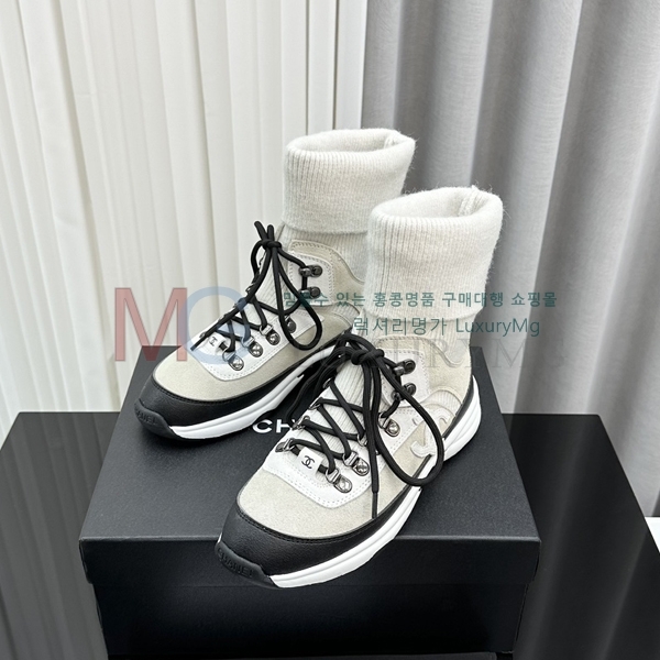 * 轺 Ŀ CA928854-3