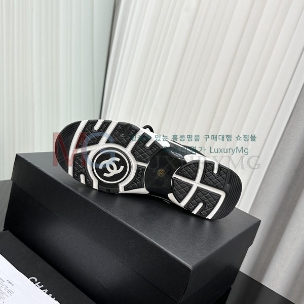 * 轺 Ŀ CA928854-1