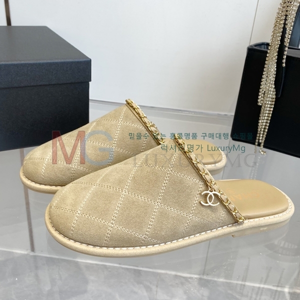 *   CH389953-3