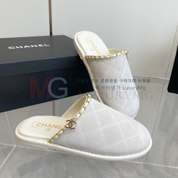 *   CH389953-2