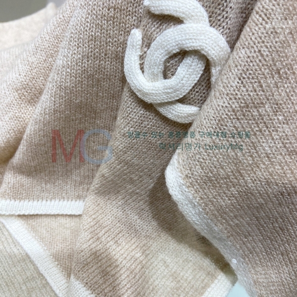 * ÷ C54882-2