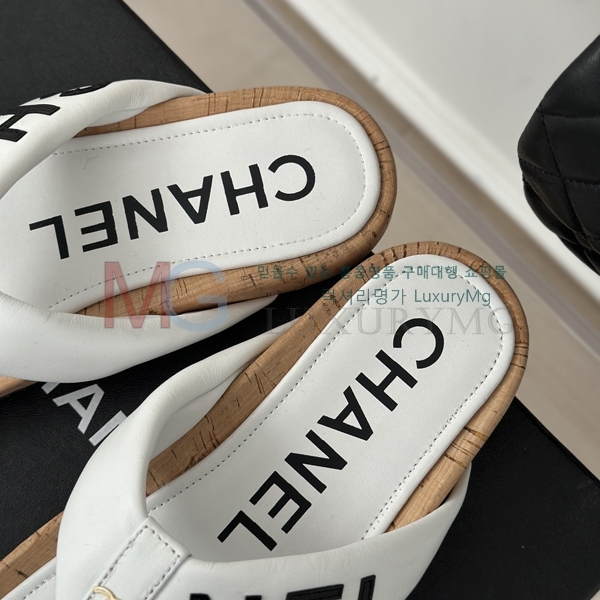 * ɸ  CH869200-7