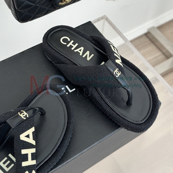 * ɸ  CH869200