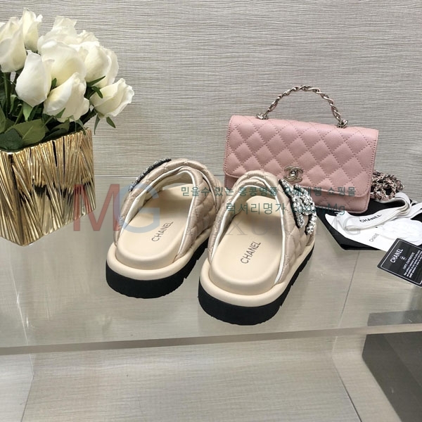 ��* ���� ������ CH64152-2