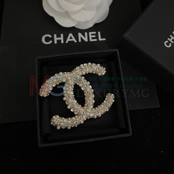* ġ G100588