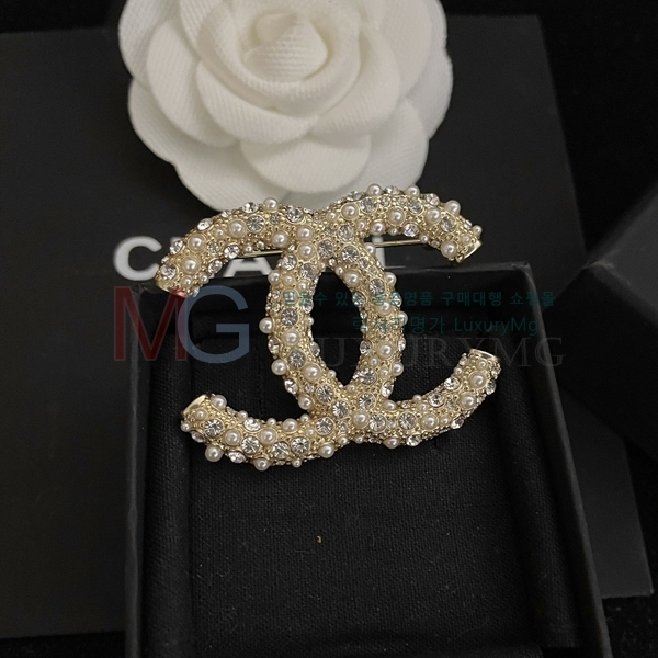 * ġ G100588