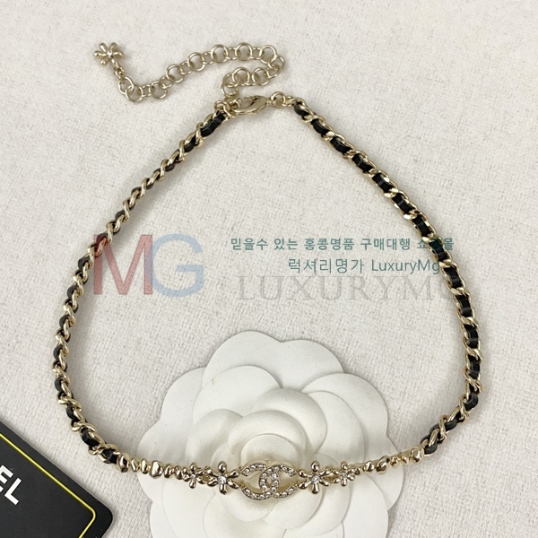 *  G1225954