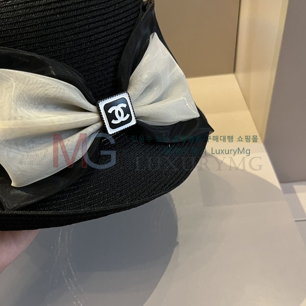 *  AA684491-2